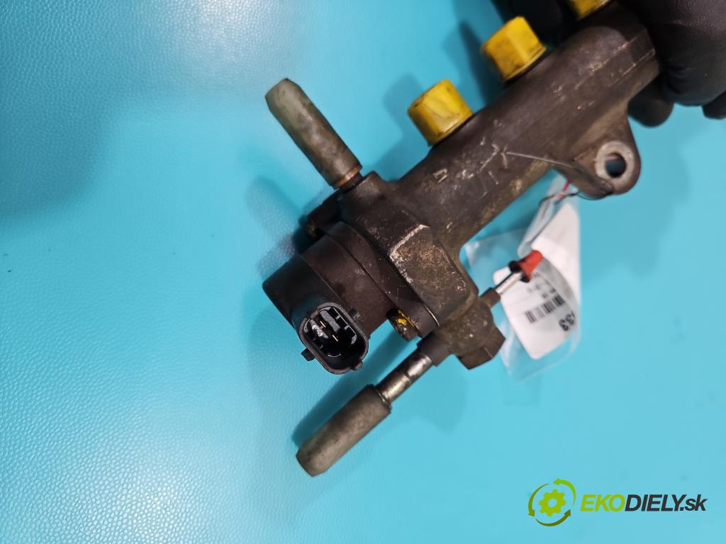 Opel Meriva A 2002-2010 1,3.0 cdti 69KM manual 51 kW 1248 cm3 5- lišta vstrekovacia 0445214044 (Vstrekovacie lišty)