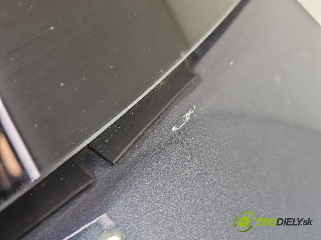 Peugeot 308 I 2007-2013 1.6 16V 120 hp manual 88 kW 1598 cm3 5- zadní kufrové dveře  (Zadní kapoty)