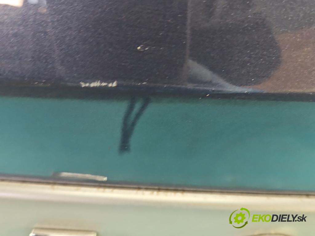 Peugeot 308 I 2007-2013 1.6 16V 120 hp manual 88 kW 1598 cm3 5- zadní kufrové dveře  (Zadní kapoty)