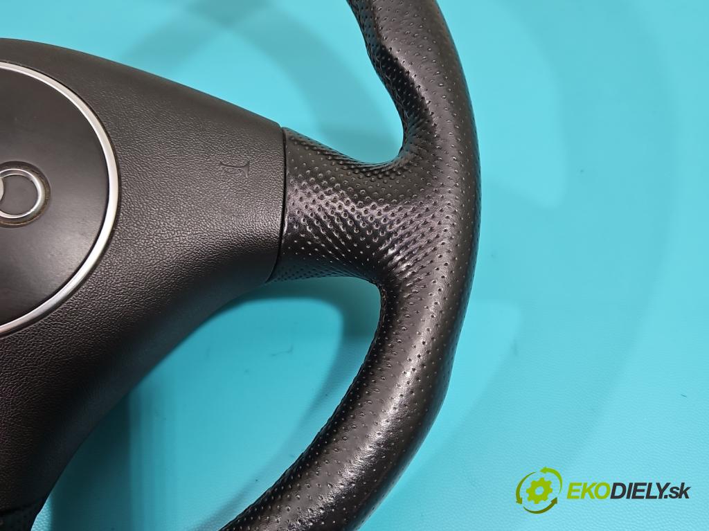 Audi A4 B6 2000-2004 2.0 20V 131 HP manual 96 kW 1984 cm3 5- volant  (Volanty)