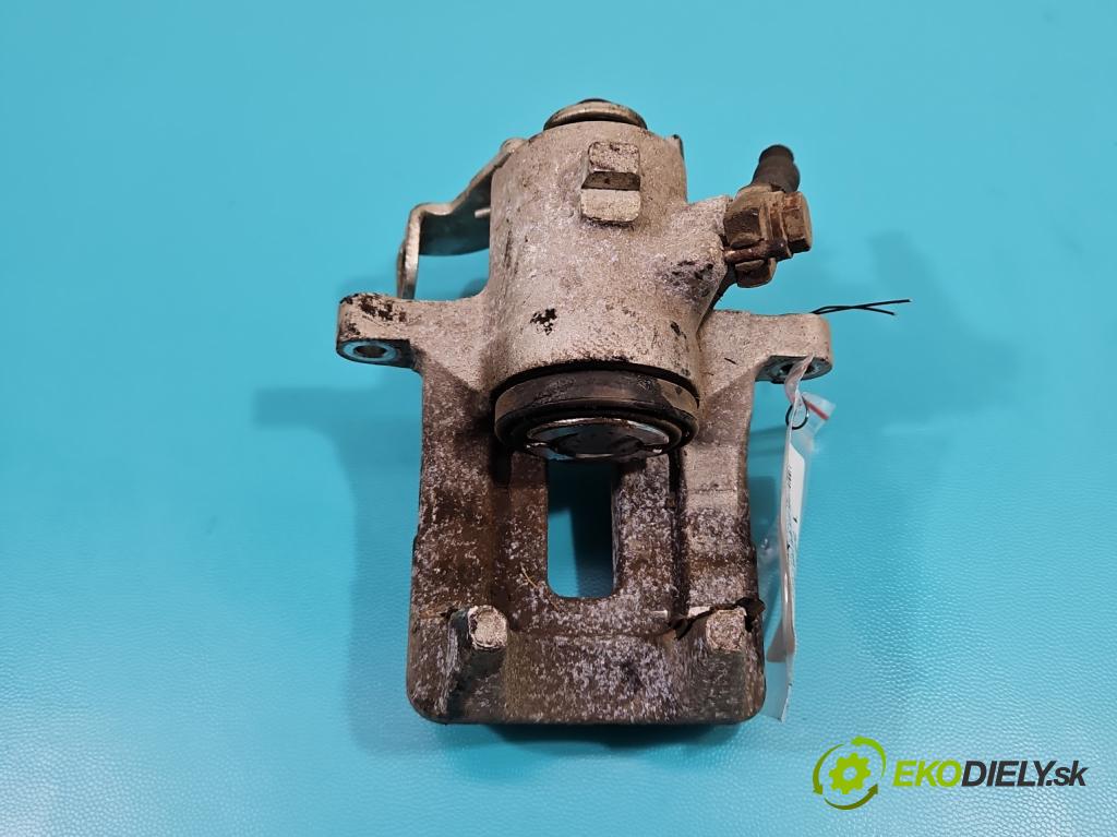 Audi A4 B6 2000-2004 2.0 20V 131 HP manual 96 kW 1984 cm3 5- brzdič zadné ľavý  (Ostatné)