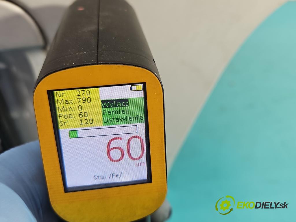 Toyota Avensis I T22 1997-2003 1.6 16V 110 hp manual 81 kW 1587 cm3 4- zadní kufrové dveře  (Zadní kapoty)