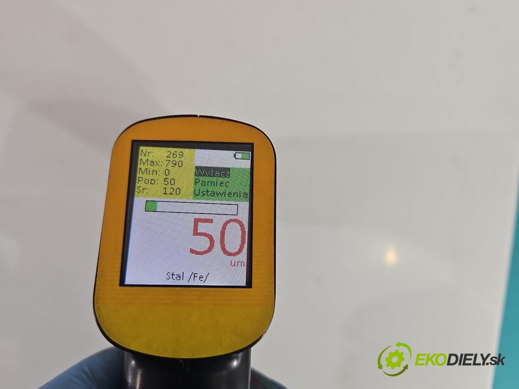 Toyota Avensis I T22 1997-2003 1.6 16V 110 hp manual 81 kW 1587 cm3 4- zadní kufrové dveře  (Zadní kapoty)