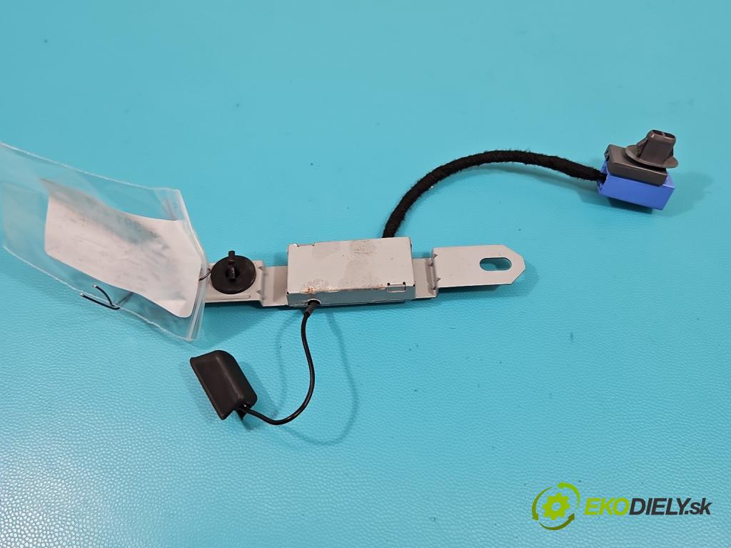 Mazda CX-5 I 2012-2017 2.2d 175 HP manual 129 kW 2191 cm3 5- Antena KA1G669N0A