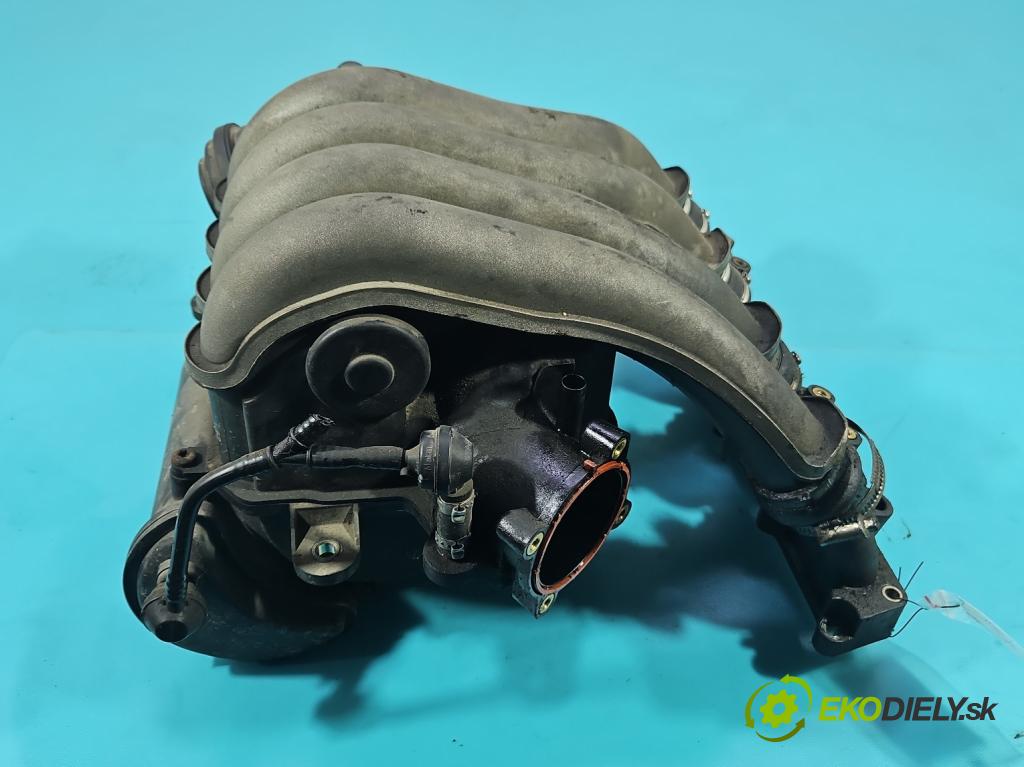 Audi A4 B6 2000-2004 2.0 20V 131 HP manual 96 kW 1984 cm3 5- zvod nasávací 06B133210AJ (Sacie potrubia)