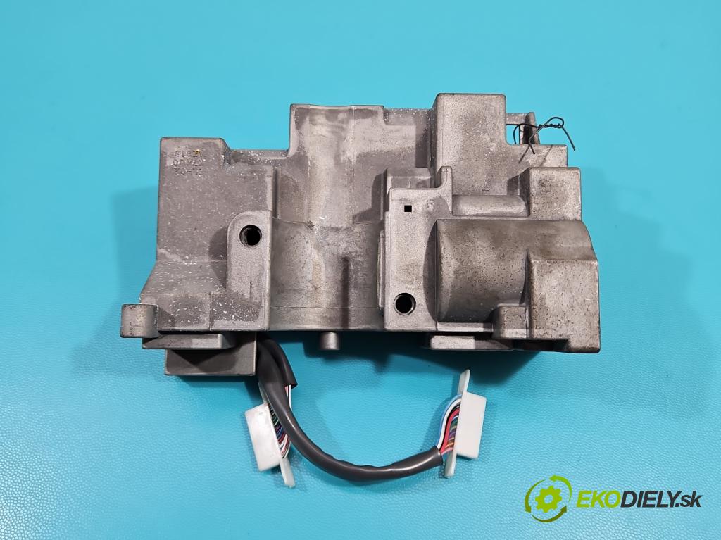 Mazda CX-5 2012-2017 2.2d 175 HP manual 129 kW 2191 cm3 5- Blokáda: řízení: EL-02 K7400 AZ91D (Ostatné)