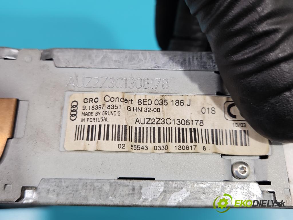 Audi A4 B6 2000-2004 2.0 20V 131 HP manual 96 kW 1984 cm3 5- Radio originál 8E0035186J