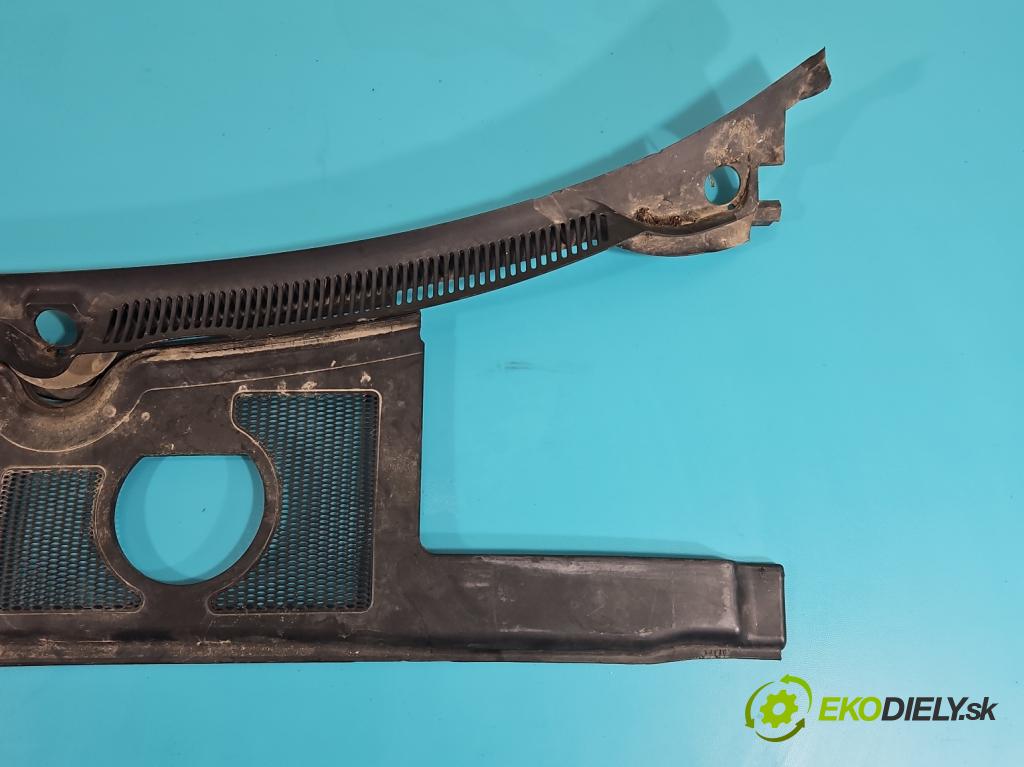 Audi A4 B6 2000-2004 2.0 20V 131 HP manual 96 kW 1984 cm3 5- torpédo 8E1819417B (Torpéda)