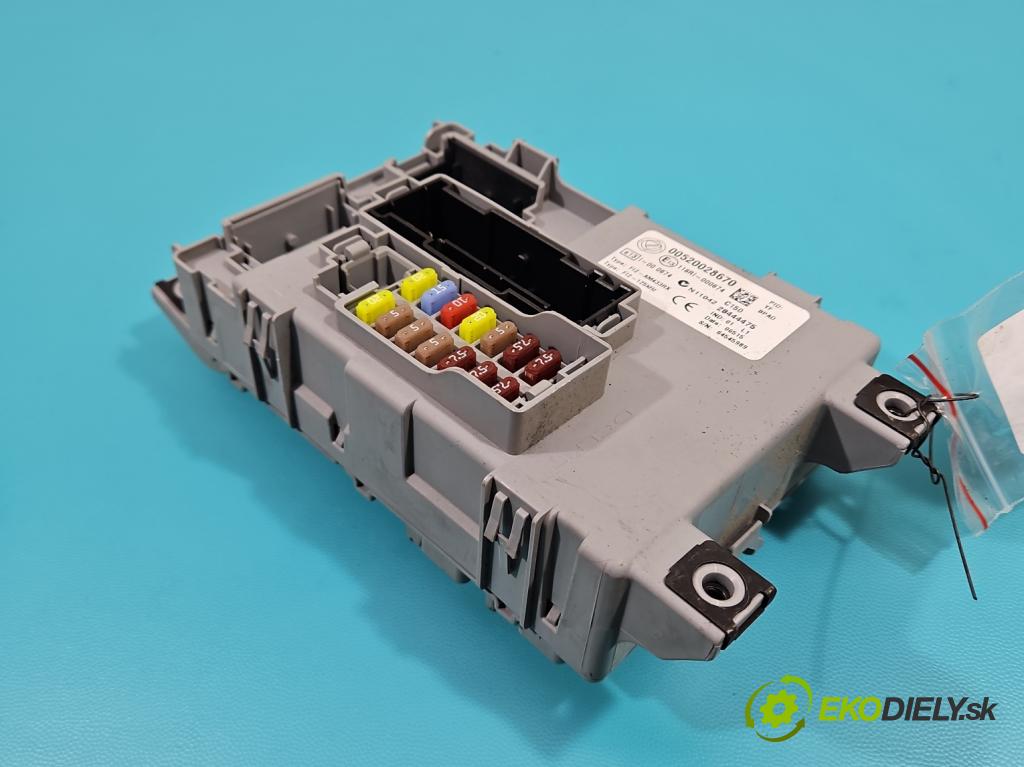 Opel Combo D 2011-2018 1.6 cdti 105 HP manual 77 kW 1598 cm3 5- riadiaca jednotka ostatné 00520028670