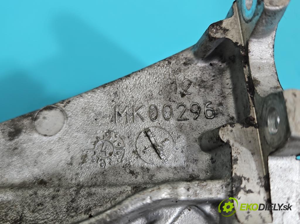 Vw Passat B8 2014 - 2.0 tdi 150 HP automatic 110 kW 1968 cm3 5- zvod nasávací 04L129766AH (Sacie potrubia)