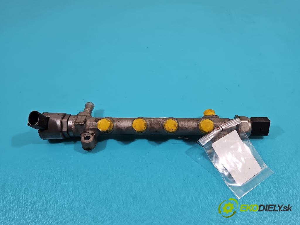 Vw Passat B8 2014 - 2.0 tdi 150 HP automatic 110 kW 1968 cm3 5- lišta vstrekovacia 04L089G (Vstrekovacie lišty)