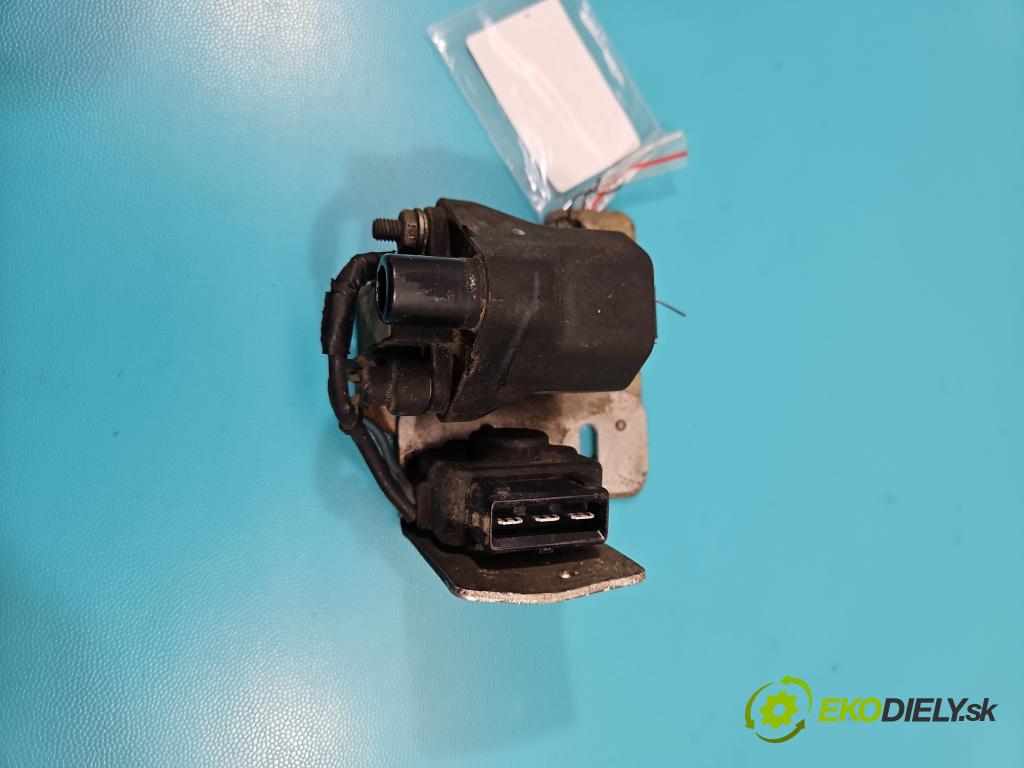 Audi 80 B4 1991-1994 2.0 90 HP manual 66 kW 1984 cm3 4- cievka zapaľovacia  (Zapaľovacie cievky, moduly)