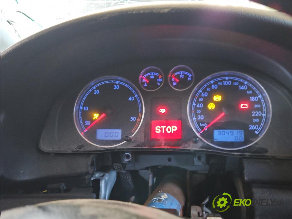 Vw Passat B5 1995-2005 1.9 tdi 101 HP manual 74 kW 1896 cm3 4- prístrojovka/ budíky 3B0920825A (Prístrojové dosky, displeje)