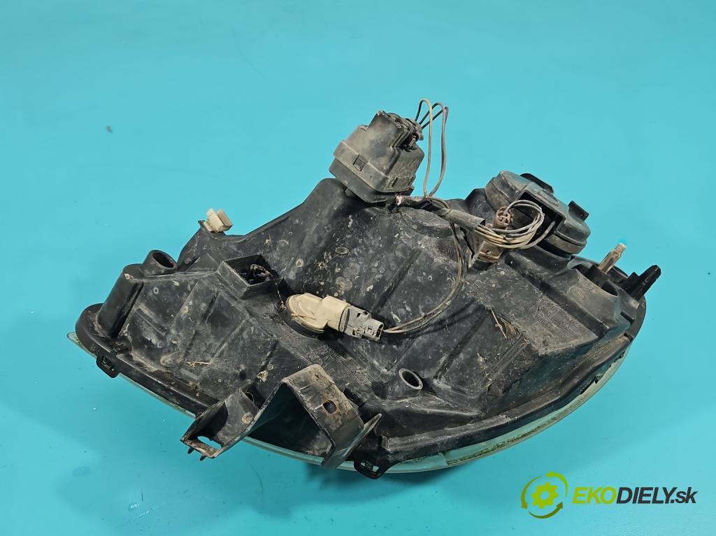 Renault Kangoo I 1998-2008 1.5 dci 65 HP manual 48 kW 1461 cm3 5- Reflektor: pravý 8200236591 (Pravé)