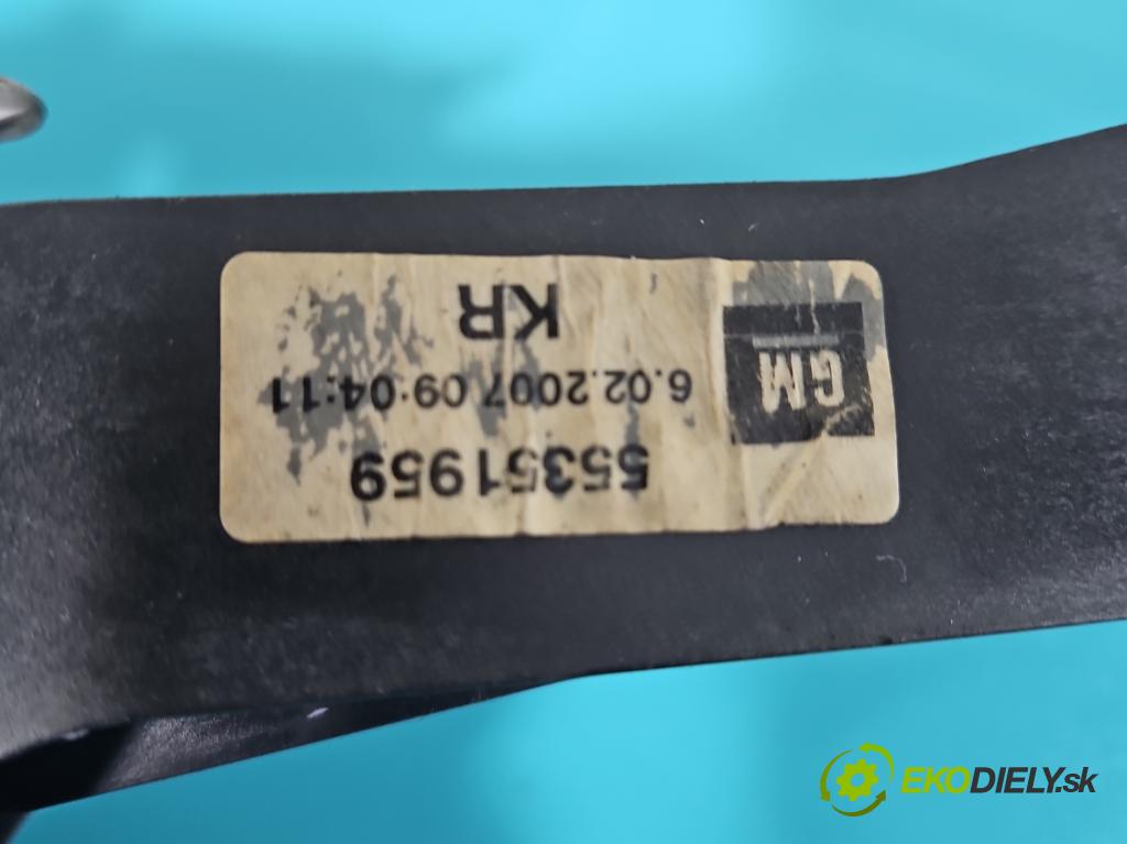 Opel Zafira B 2005-2014 1.9 cdti 120 HP manual 88 kW 1910 cm3 5- Páka: Změny: stupeň,rýchlosť 55351959 (Rýchlostné páky / kulisy)