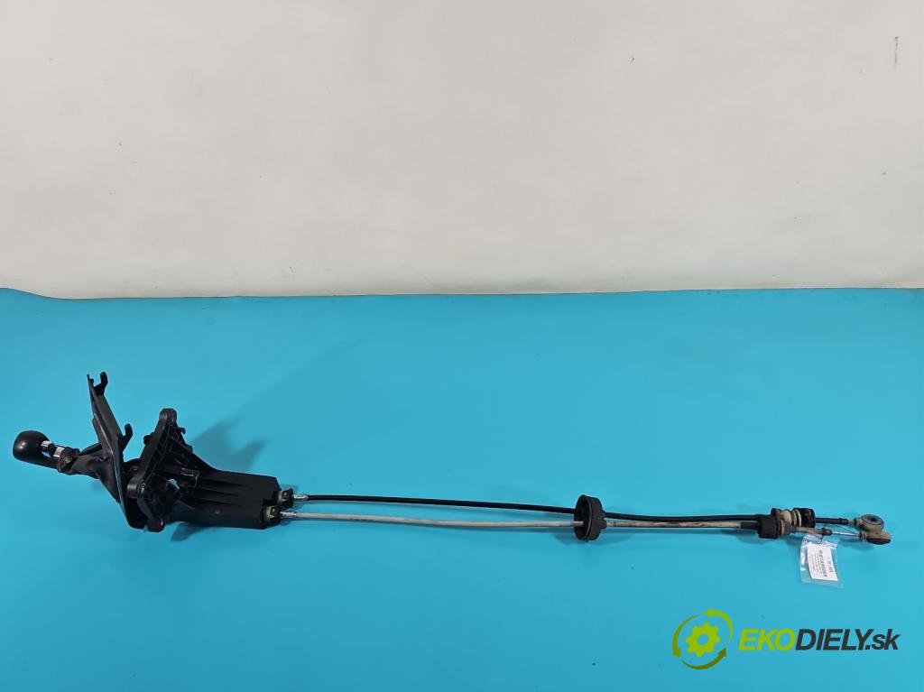 Opel Zafira B 2005-2014 1.9 cdti 120 HP manual 88 kW 1910 cm3 5- Páka: Změny: stupeň,rýchlosť 55351959 (Rýchlostné páky / kulisy)