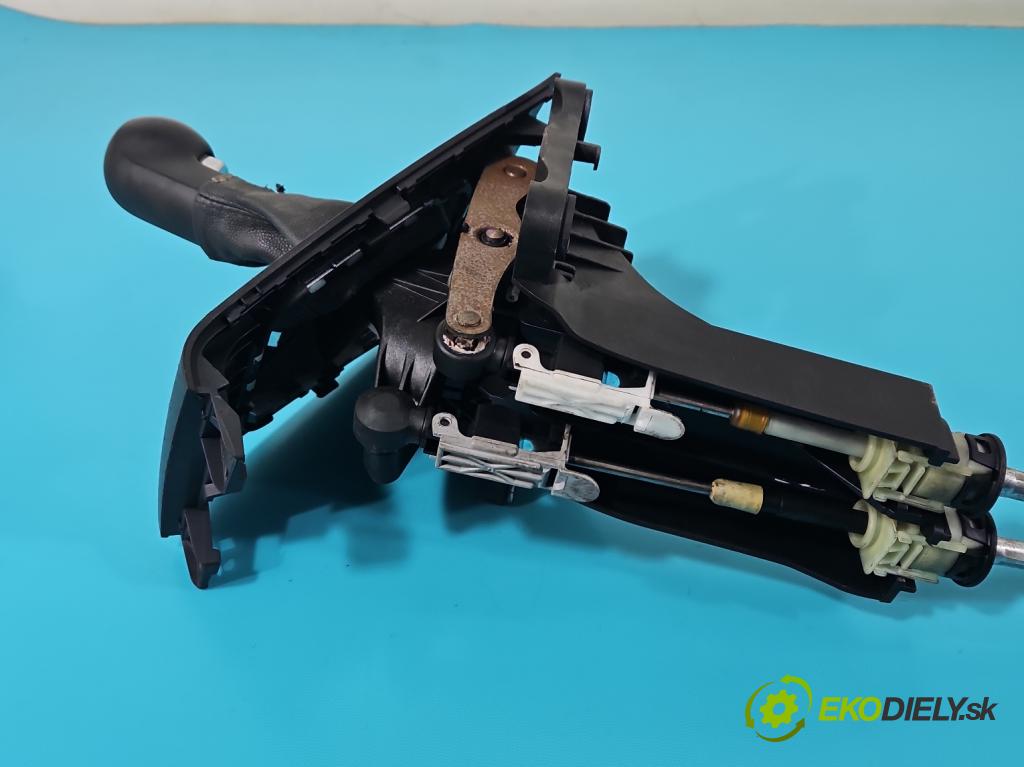 Opel Zafira B 2005-2014 1.9 cdti 120 HP manual 88 kW 1910 cm3 5- Páka: Změny: stupeň,rýchlosť 55351959 (Rýchlostné páky / kulisy)