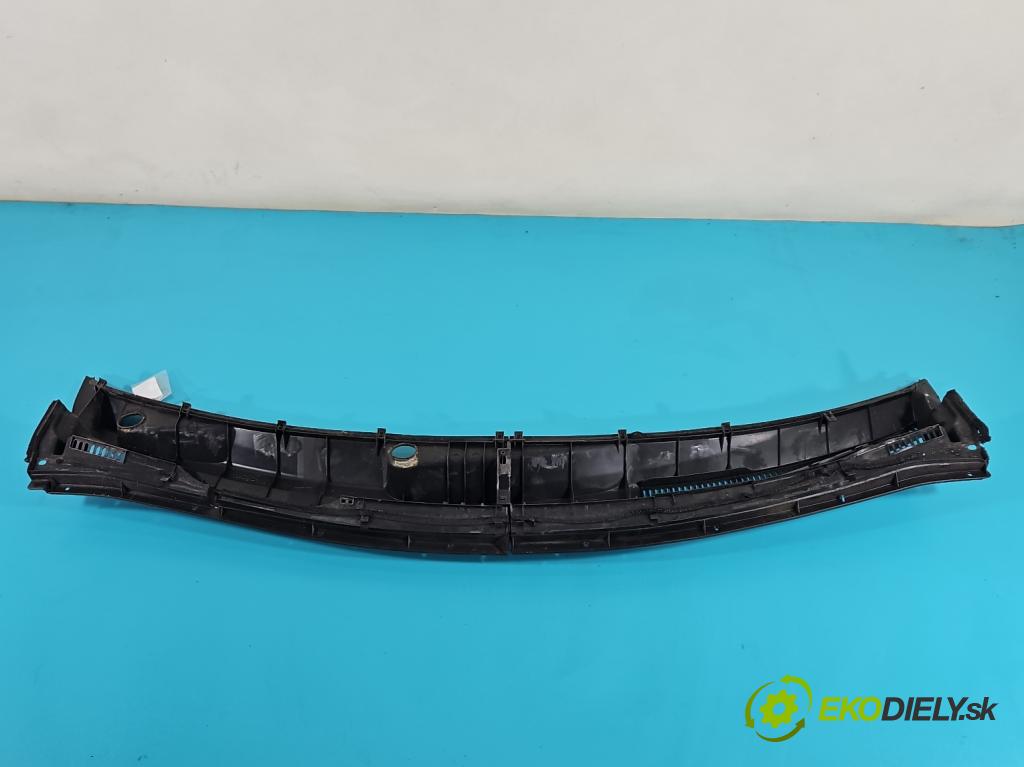 Toyota Prius II XW20 2003-2009 1.5 77 HP automatic 57 kW 1497 cm3 5- torpédo 55708-47080 (Torpéda)