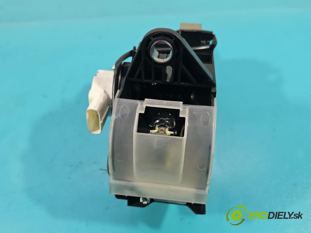 Toyota Prius II XW20 2003-2009 1.5 77 HP automatic 57 kW 1497 cm3 5- Páka: Změny: stupeň,rýchlosť  (Rýchlostné páky / kulisy)