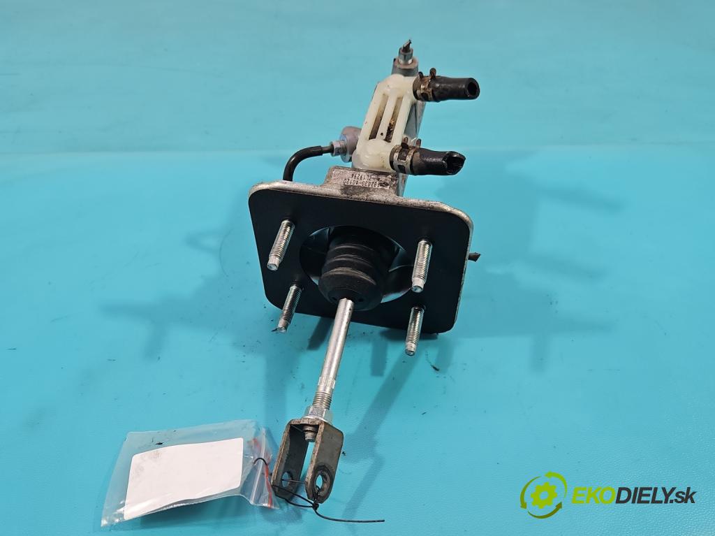 Toyota Prius II XW20 2003-2009 1.5 77 HP automatic 57 kW 1497 cm3 5- servo brzdové 132030-40120