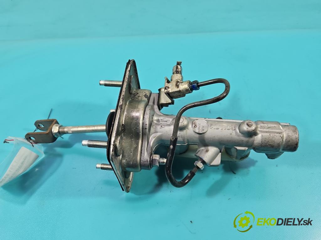 Toyota Prius II XW20 2003-2009 1.5 77 HP automatic 57 kW 1497 cm3 5- servo brzdové 132030-40120