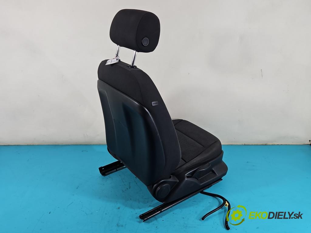 Audi A3 8P 2003-2012 1.9 tdi 105 HP manual 77 kW 1896 cm3 5- Sedačka pravý  (Sedačky, sedadlá)