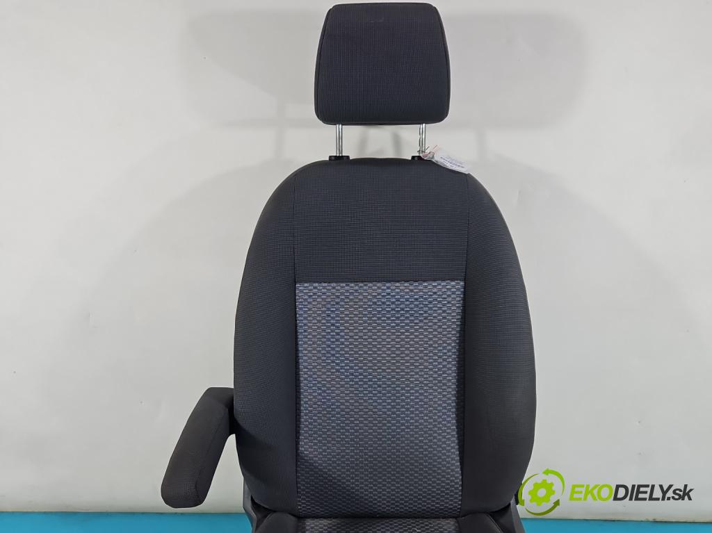 Ford C-Max I 2003-2010 1.8 16V 122 HP manual 90 kW 1798 cm3 5- Sedačka ľavý  (Sedačky, sedadlá)