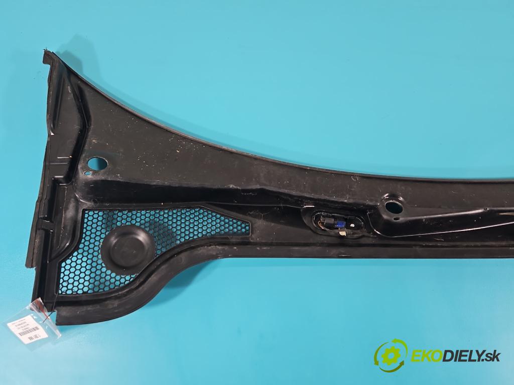 Audi A3 8P 2003-2012 1.9 tdi 105 HP manual 77 kW 1896 cm3 5- torpédo 8P1819415E (Torpéda)