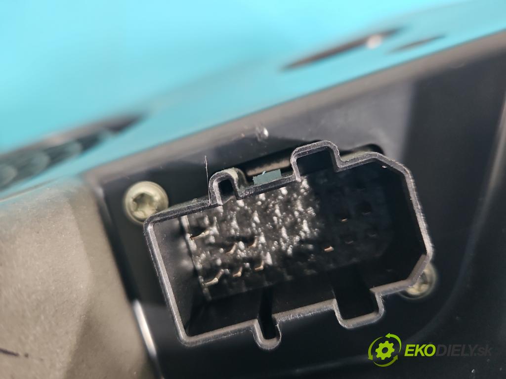 Audi A3 8P 2003-2012 1.9 tdi 105 HP manual 77 kW 1896 cm3 5- Subwoofer: 8P4035382D (Audio zariadenia)