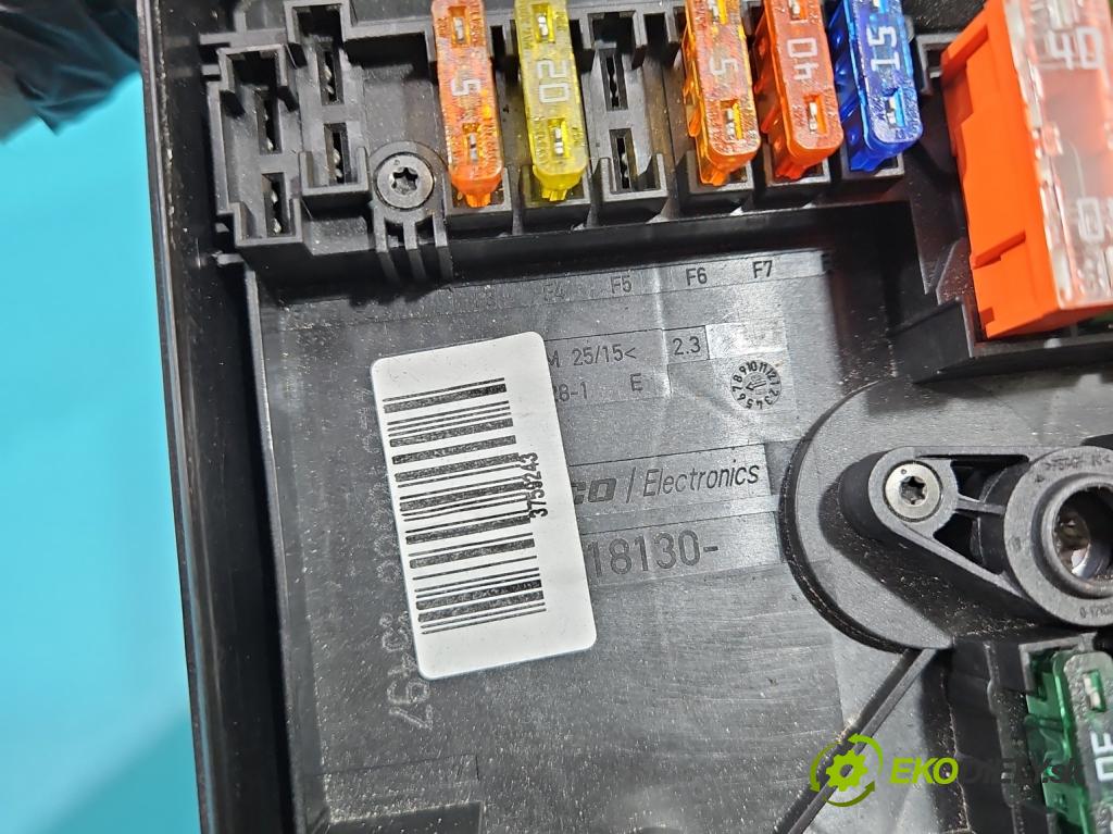 Audi A3 8P 2003-2012 1.9 tdi 105 hp manual 77 kW 1896 cm3 5- skříňka pojistková 1K0937132F (Pojistkové skříňky)