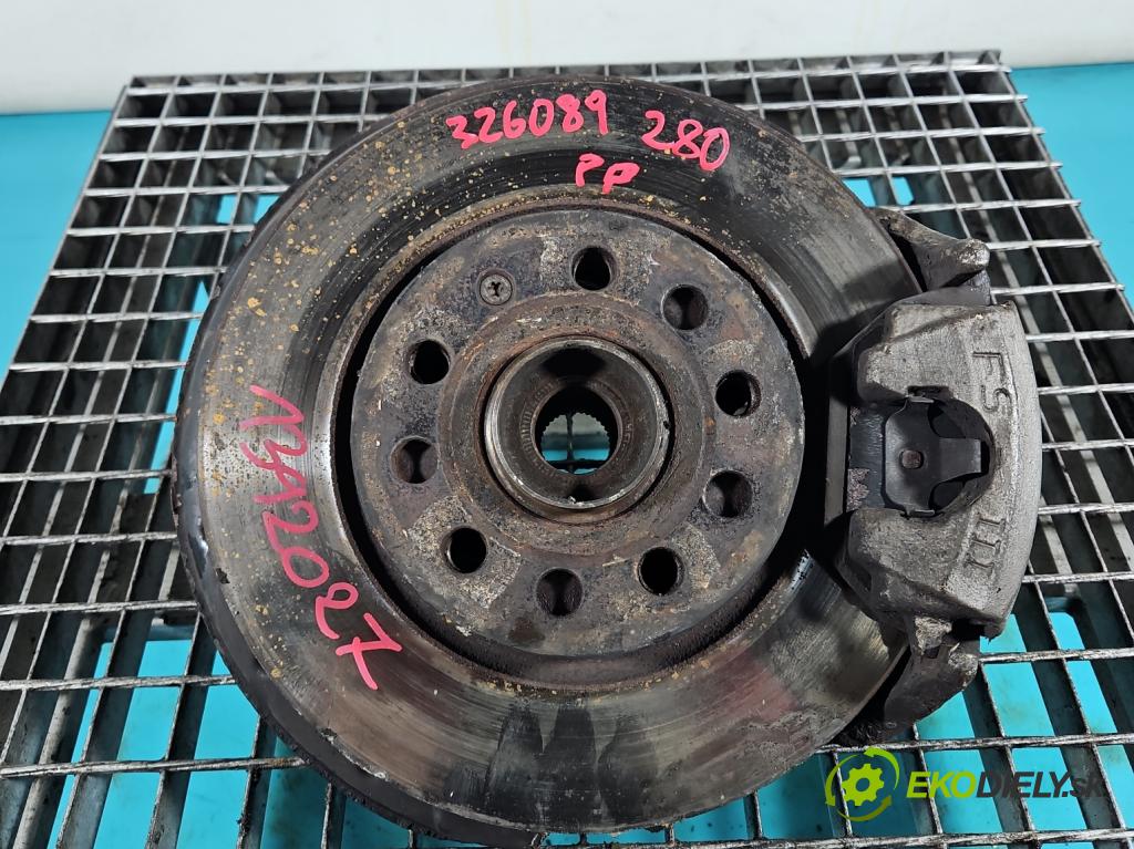 Audi A3 8P 2003-2012 1.9 tdi 105 HP manual 77 kW 1896 cm3 5- náboj pravé  (Náboje)