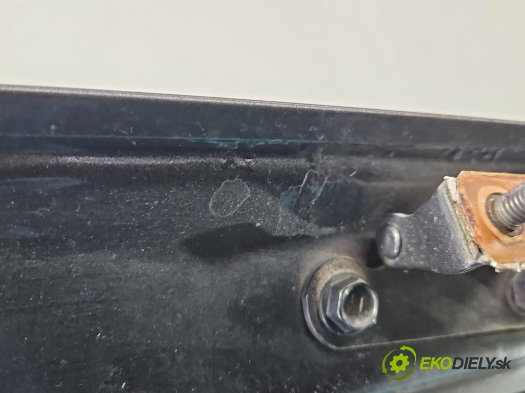 Toyota Prius II XW20 2003-2009 1.5 77 hp automatic 57 kW 1497 cm3 5- zadní kufrové dveře  (Zadní kapoty)