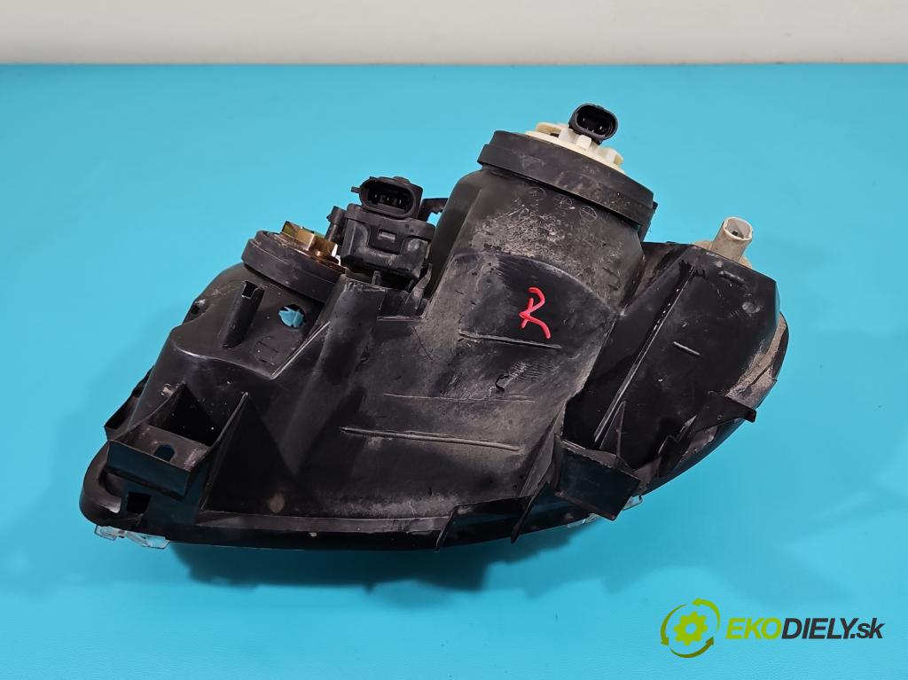 Renault Thalia I 1998-2009 1.4 8V 75 HP manual 55 kW 1390 cm3 4- Reflektor: pravý  (Pravé)