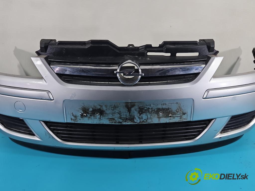 Opel Corsa C 2000-2006 1.2 16V 80 hp manual 59 kW 1229 cm3 5- nárazník přední  (Ostatné)