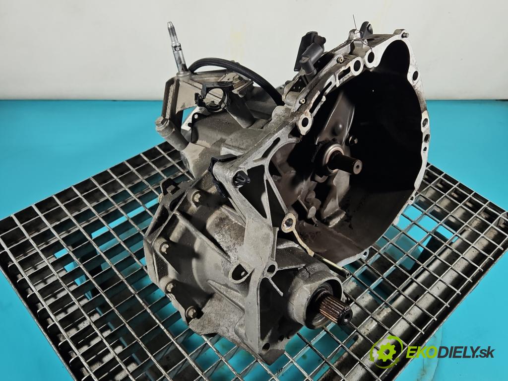 Renault Clio II 1998-2012 1,2.0 16V 75 HP manual 55 kW 1149 cm3 3- prevodovka stupeň,rýchlosť manual JB1513