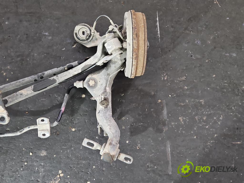 Opel Combo D 2011-2018 1.6 cdti 105 hp manual 77 kW 1598 cm3 5- zadní výztuha  (Výztuhy zadní)