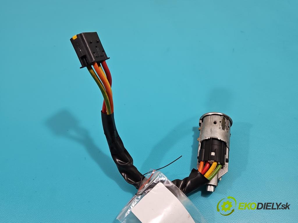 Renault Clio II 1998-2012 1,2.0 16V 75 HP manual 55 kW 1149 cm3 3- Spínačka  (Spínacie skrinky a kľúče)