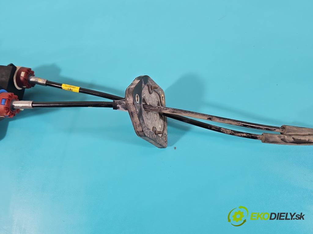 Opel Combo D 2011-2018 1.6 cdti 105 HP manual 77 kW 1598 cm3 5- Páka: Změny: stupeň,rýchlosť 553468290E (Rýchlostné páky / kulisy)