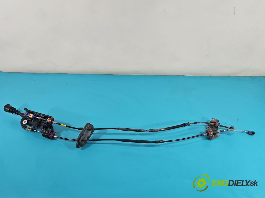 Opel Combo D 2011-2018 1.6 cdti 105 HP manual 77 kW 1598 cm3 5- Páka: Změny: stupeň,rýchlosť 553468290E (Rýchlostné páky / kulisy)