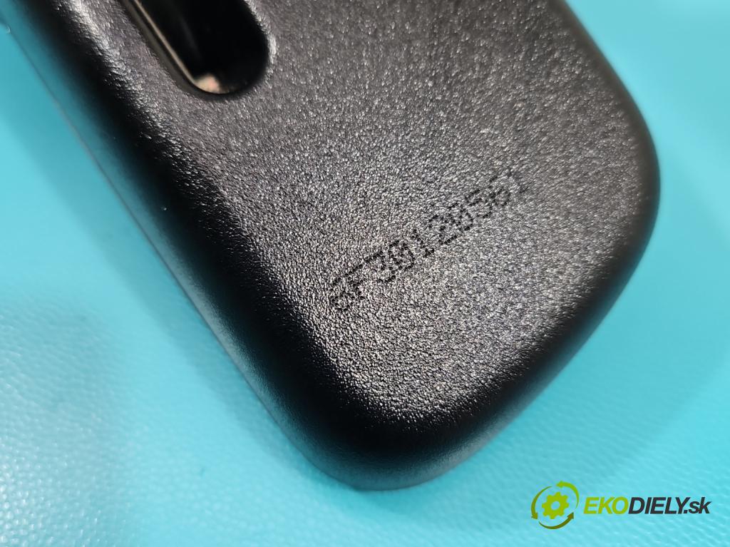 Mazda CX-5 2012-2017 2.2d 175 hp manual 129 kW 2191 cm3 5- zpětné zrcátko vnitřní  (Světla vnitřní)