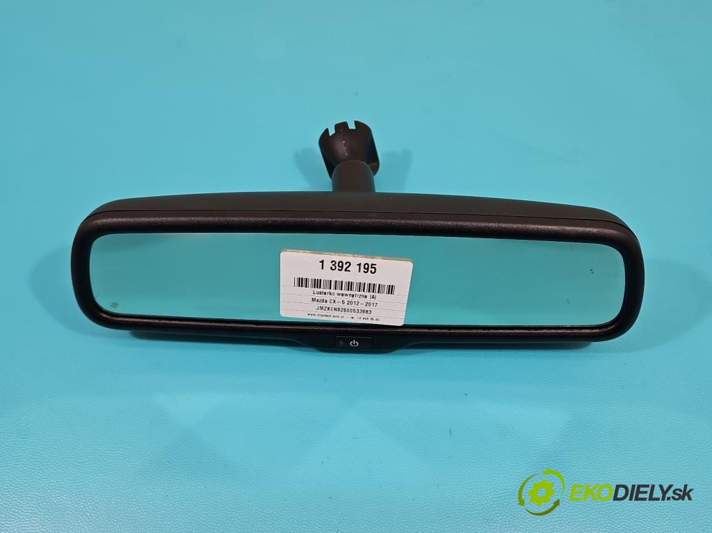 Mazda CX-5 2012-2017 2.2d 175 hp manual 129 kW 2191 cm3 5- zpětné zrcátko vnitřní  (Světla vnitřní)