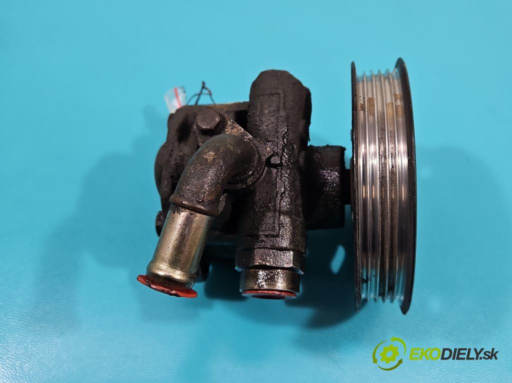 Vw Passat B5 1995-2005 1.9 tdi 101 HP manual 74 kW 1896 cm3 4- čerpadlo posilovač 8D0145177Q (Servočerpadlá, pumpy riadenia)