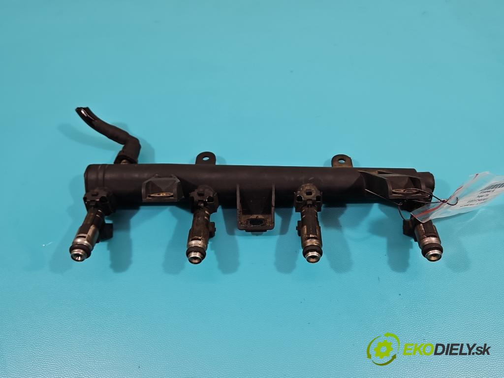 Peugeot 206 1.1 60 HP manual 44 kW 1124 cm3 3- vstrek IPM002 (Vstrekovače)