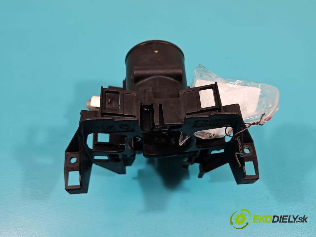 Opel Astra II 1998-2009 1.7 dti 75 HP manual 55 kW 1686 cm3 5- Spínačka 24445098 (Spínacie skrinky a kľúče)