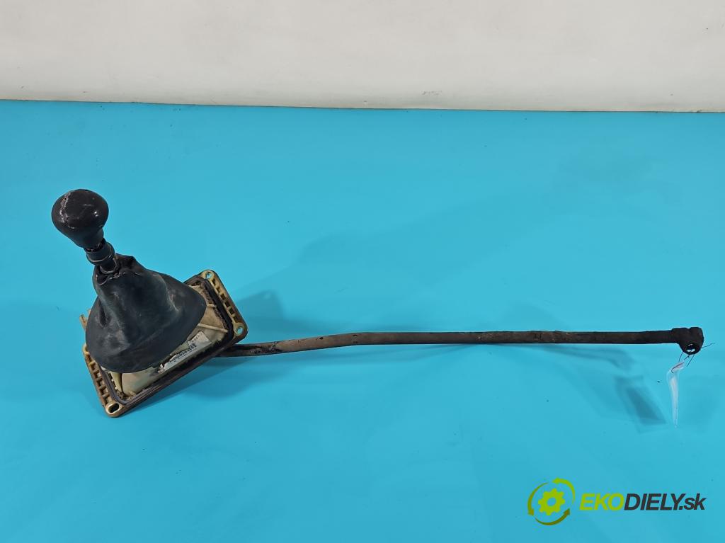 Renault Kangoo I 1998-2008 1,2.0 8V 75 HP manual 55 kW 1149 cm3 5- Páka: Změny: stupeň,rýchlosť 7700103170 (Rýchlostné páky / kulisy)