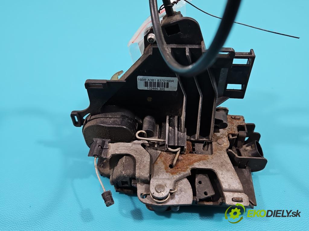 Vw Transporter T5 2003-2015 1.9 tdi 102 hp manual 75 kW 1896 cm3 5- zámek přední pravý 3B1837016BR