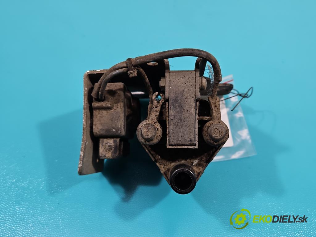 Audi 80 B4 1991-1994 2.0 90 HP manual 66 kW 1984 cm3 5- cievka zapaľovacia  (Zapaľovacie cievky, moduly)