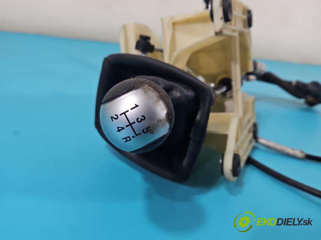 Ford C-Max I 2003-2010 1.8 16V 122 HP manual 90 kW 1798 cm3 5- Páka: Změny: stupeň,rýchlosť 3M5R-7K387-FF (Rýchlostné páky / kulisy)