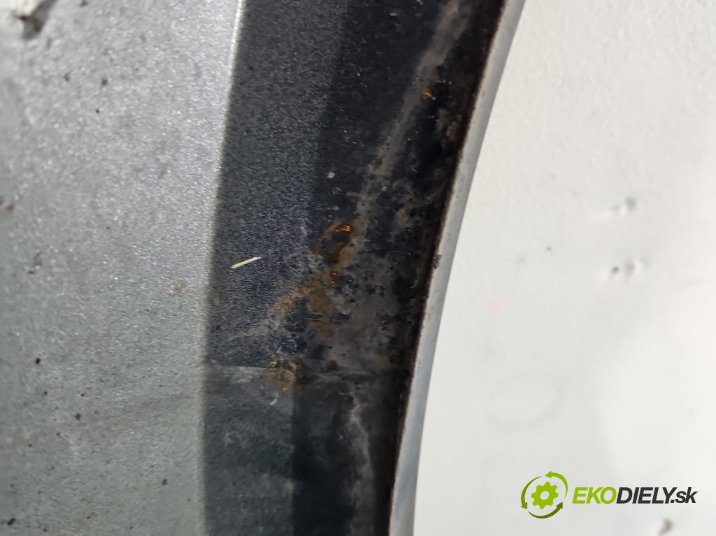 Vw Passat B7 2010-2014 1.4 TSI 150 hp automatic 110 kW 1390 cm3 5- blatnik přední levý  (Predné ľavé)