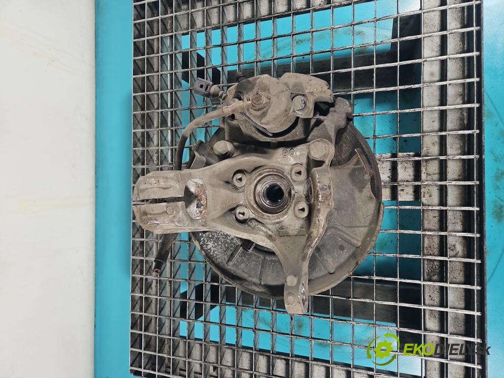 Vw Passat B7 2010-2014 1.4 TSI 150 HP automatic 110 kW 1390 cm3 5- náboj ľavé  (Náboje)